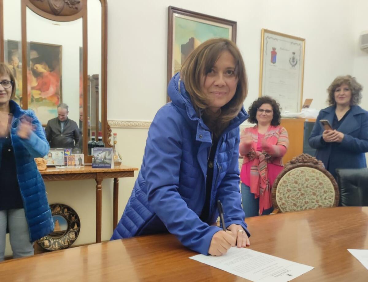 Giovanna Donzella, Assessore del Comune di Butera - 