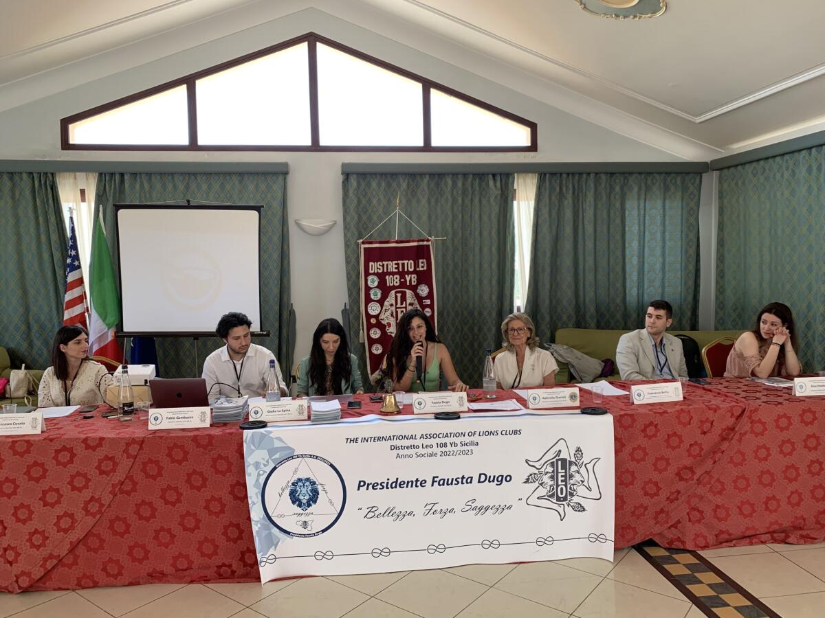 Consiglio distrettuale “Li Calzi”, i Leo club siciliani alla Villa Peretti - 