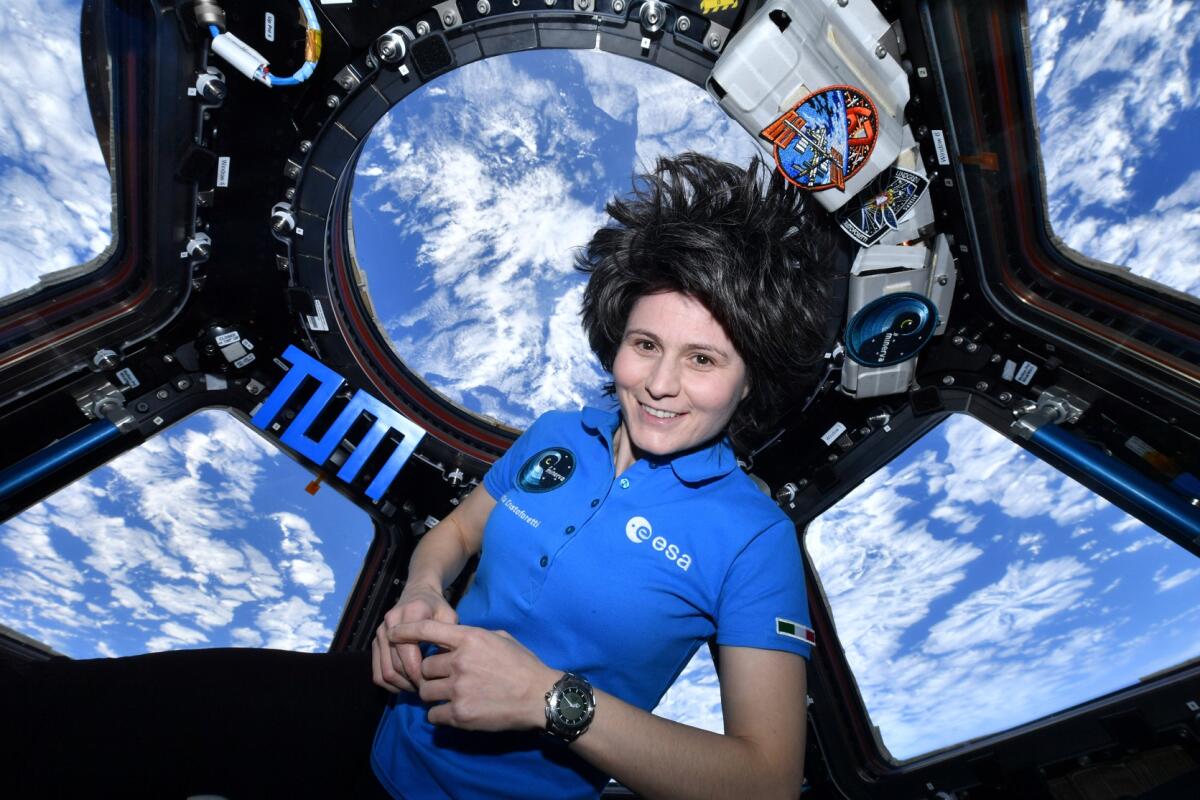 AstroSamantha domani all’Etna comics - 
