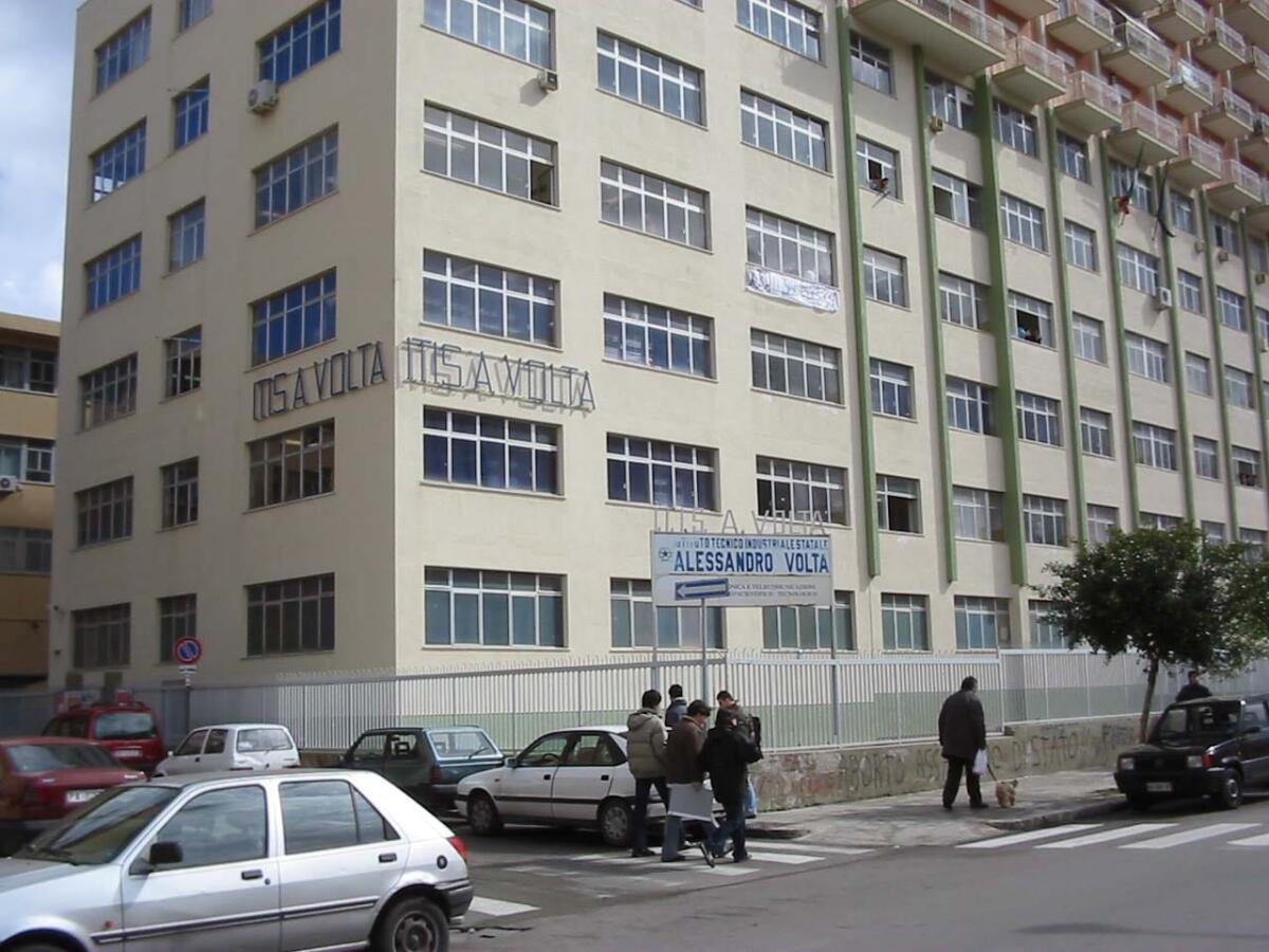 Lavori fantasma al Volta di Palermo: tra gli arrestati pure un imprenditore gelese - 