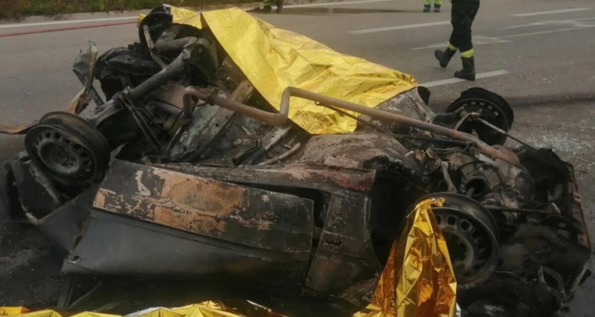 Scontro frontale sulla 640, morti carbonizzati dentro la loro auto - 