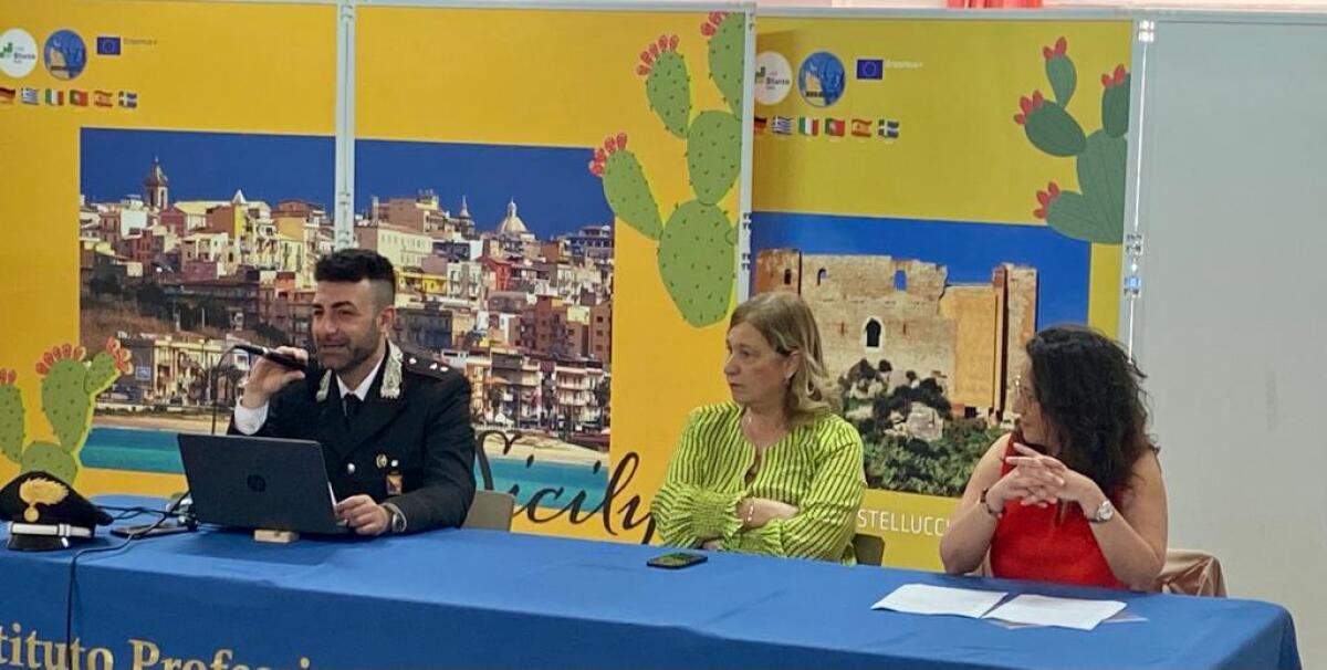 “Cultura della legalità”, i Carabinieri incontrano gli studenti - 