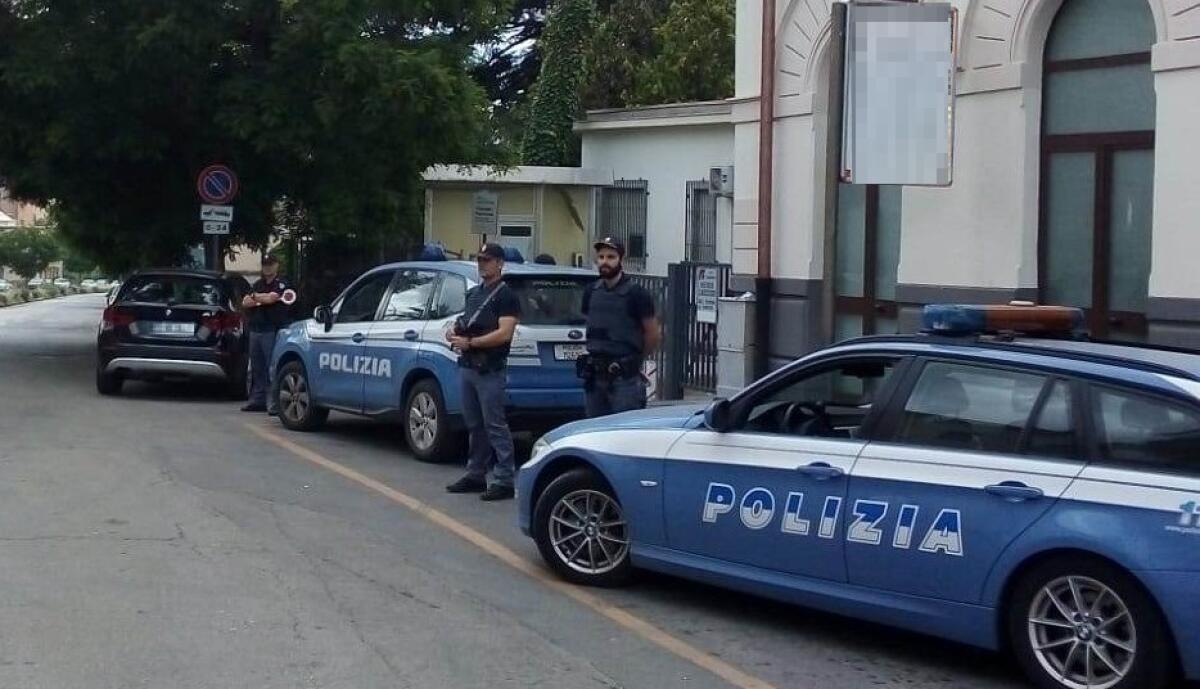 Furti ed abusivismo commerciale: controlli a tappeto a Caltanissetta -