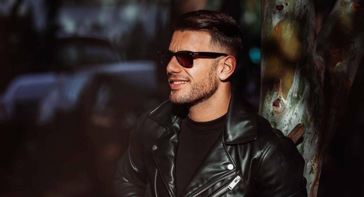 Angelo Famao, il neomelodico gelese che canta l’amore -