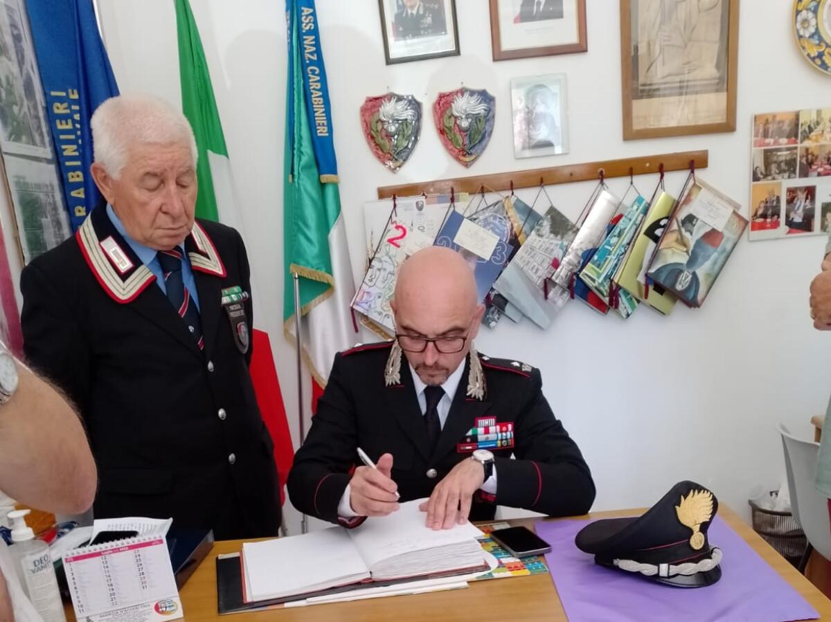 &#8220;Carabinieri sempre&#8221;, l&#8217;omaggio del maggiore Montemagno all&#8217;Anc - 