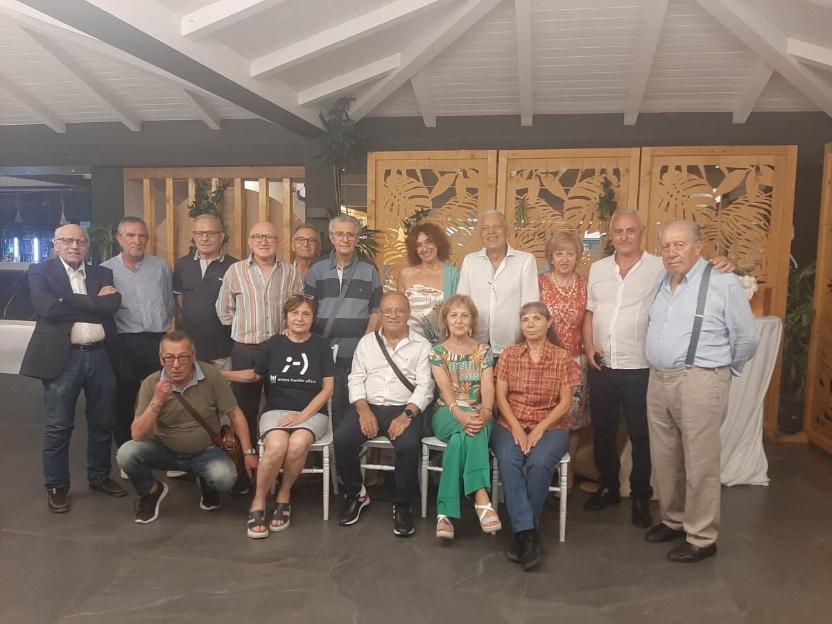 A 50 anni dalla maturita’: belli, pimpanti e felici di rivedersi! - 