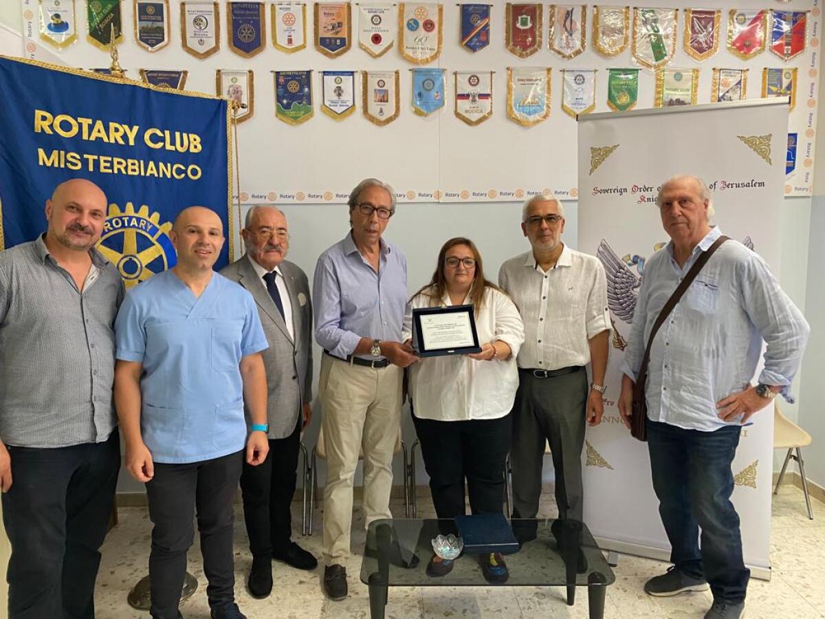 Il Gran Priorato di Sicilia dei Cavalieri di Malta Osj dona presidi sanitari all’ambulatorio medico - 