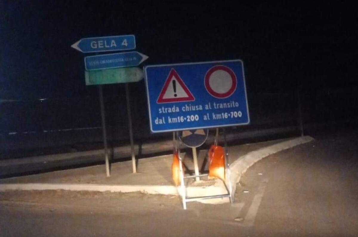 Semaforo vandalizzato, chiusa la Sp 8 Gela- Butera.Il sindaco chiama a raccolta i cittadini - 