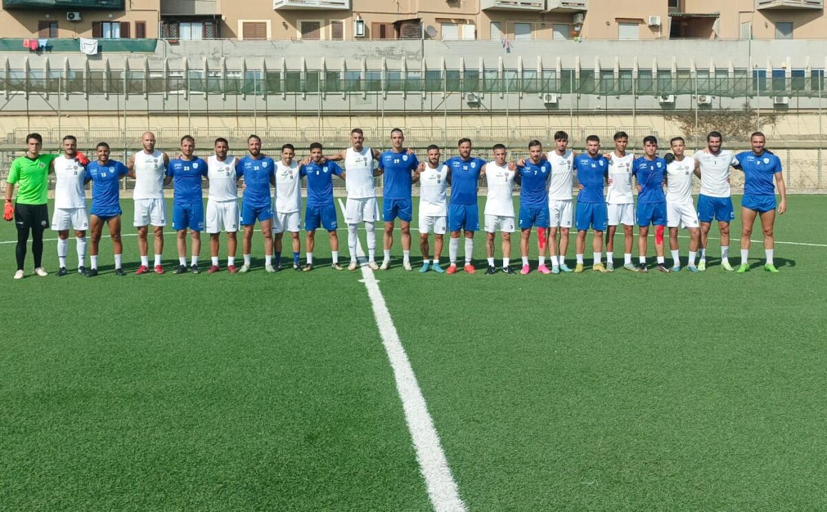 La pioggia fa saltare la presentazione del Gela calcio - 