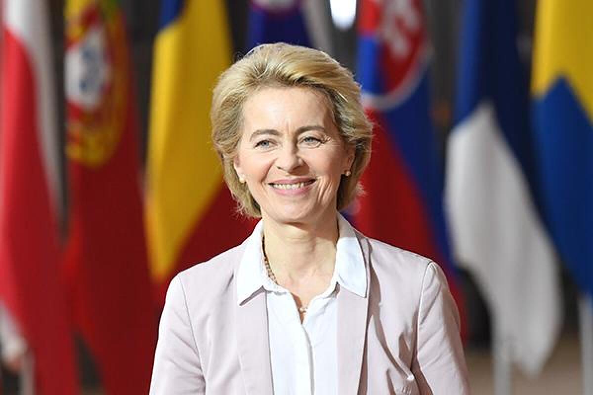 Meloni porta von der Leyen a Lampedusa - 