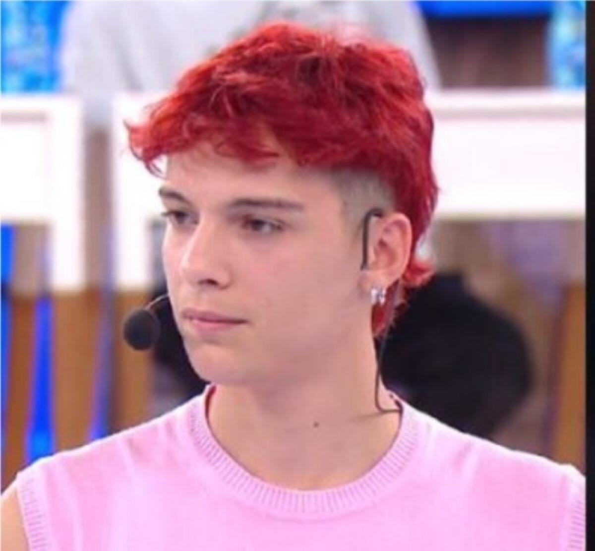 ‘Amici 23’: la canzone di Holy Francisco è già un successo -