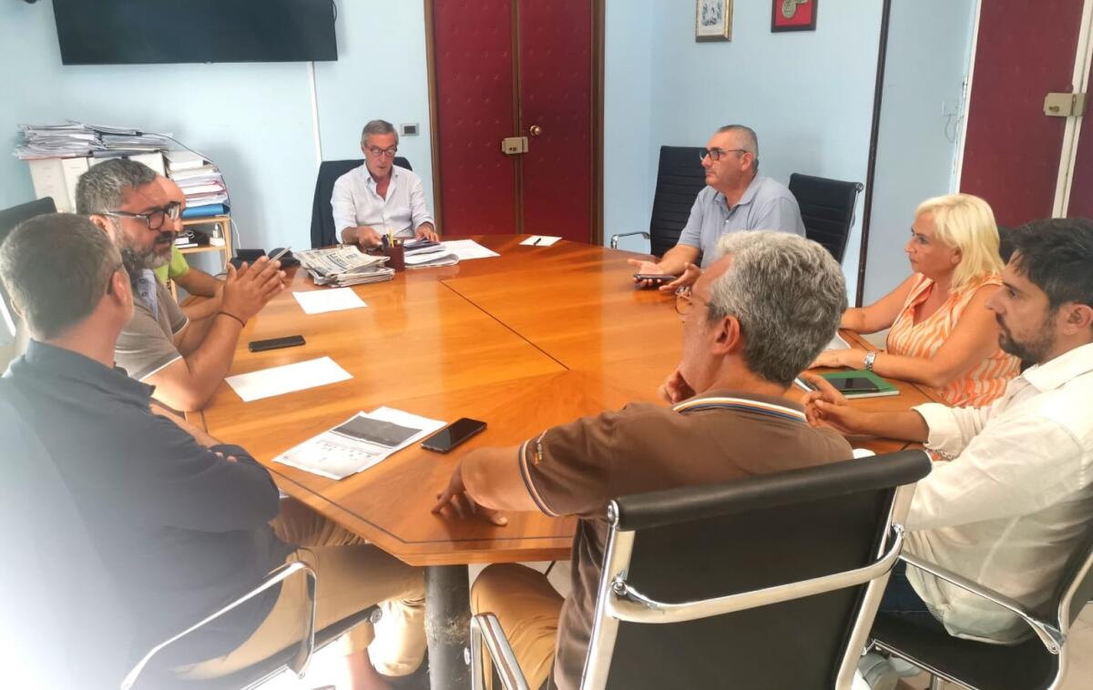 Confronto in municipio sul nuovo servizio di raccolta rifiuti -