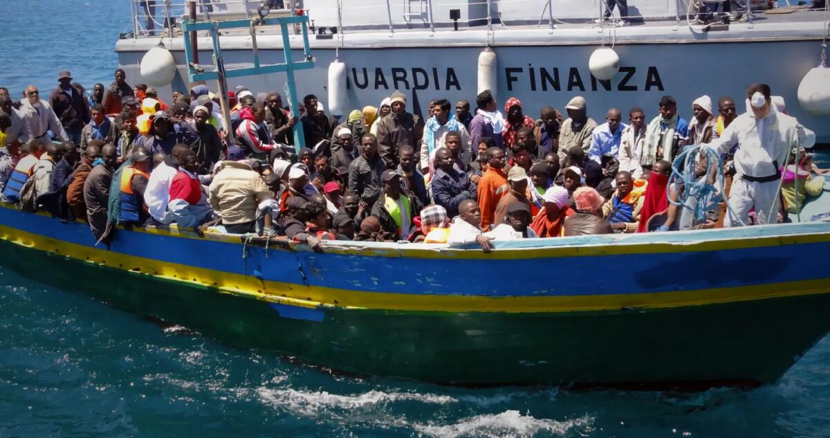 FdI: emergenza Lampedusa, isola in ginocchio - 