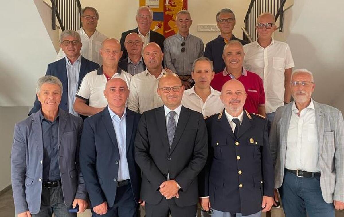 Saluto di commiato per 14 poliziotti in congedo -