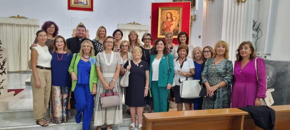 Il foulard della tradizione: nuovo impegno sociale del Soroptimist - 