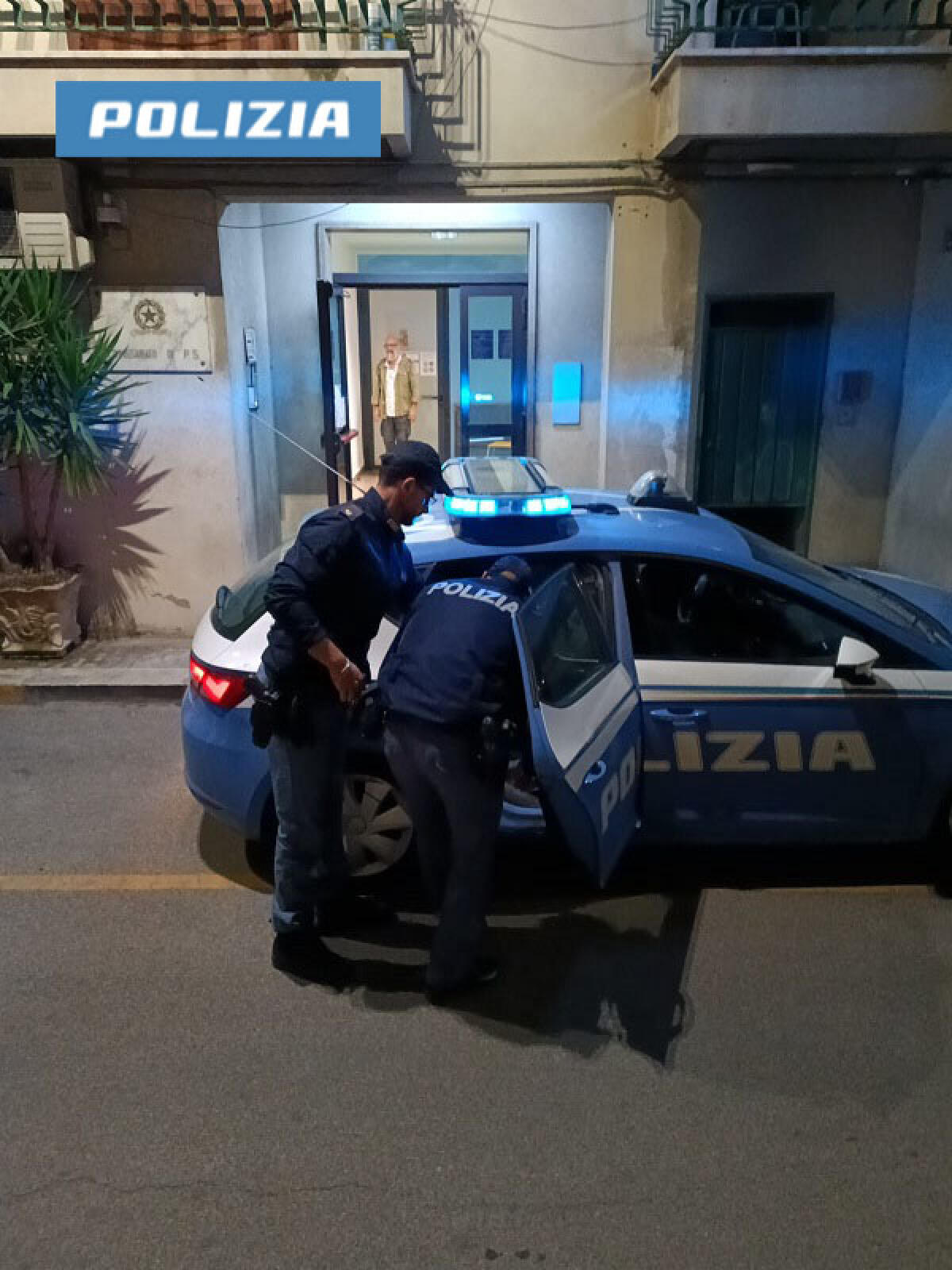 Rapina e lesioni: tre arresti a Gela -