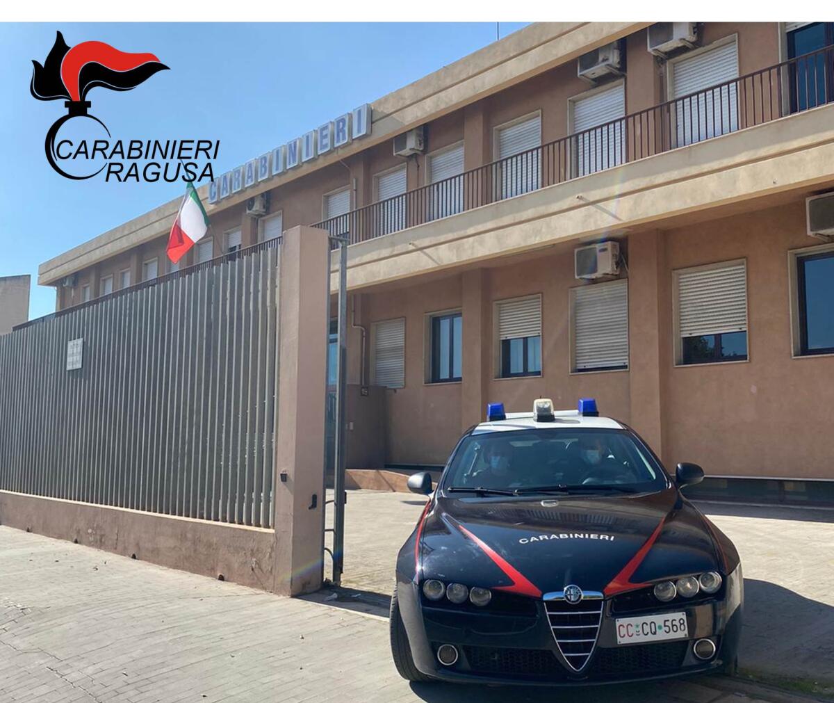 Ruba in un appartamento. I Carabinieri lo rintracciano, recuperano la refurtiva e lo denunciano - 