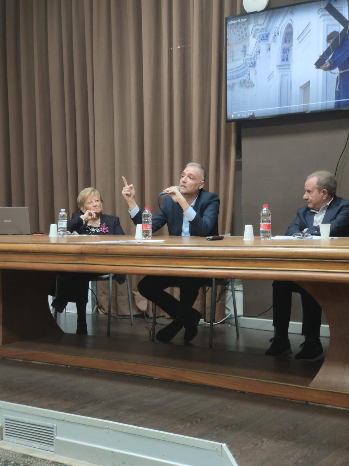 ‘Il Sangue di Giuda” di Gabriele Cantella presentato dall’Associazione Ex Allievi del Liceo - 