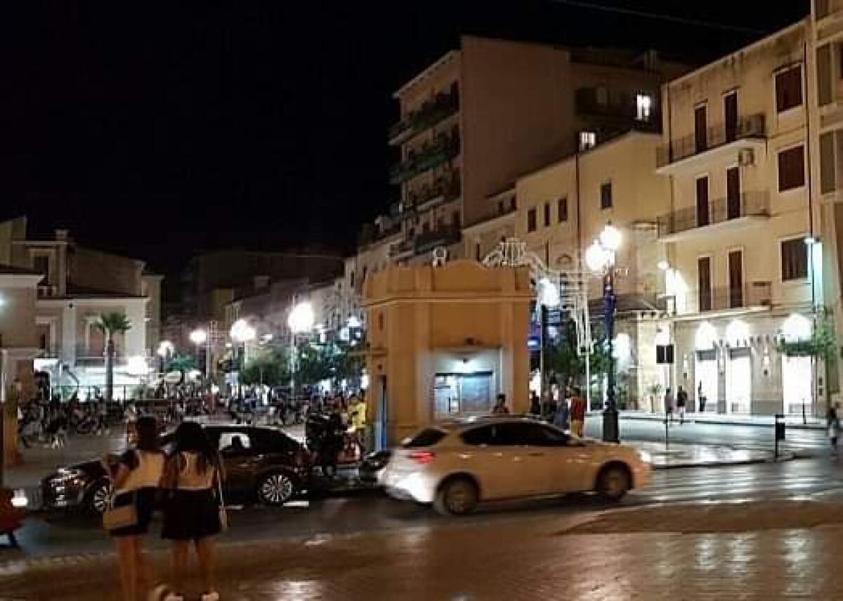 Il chiosco di Piazza Umberto per creare un infopoint turistico - 