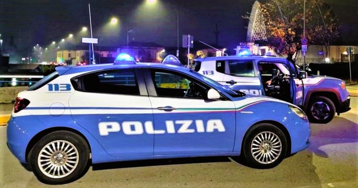 La polizia sta eseguendo 11 arresti e varie perquisizioni - 