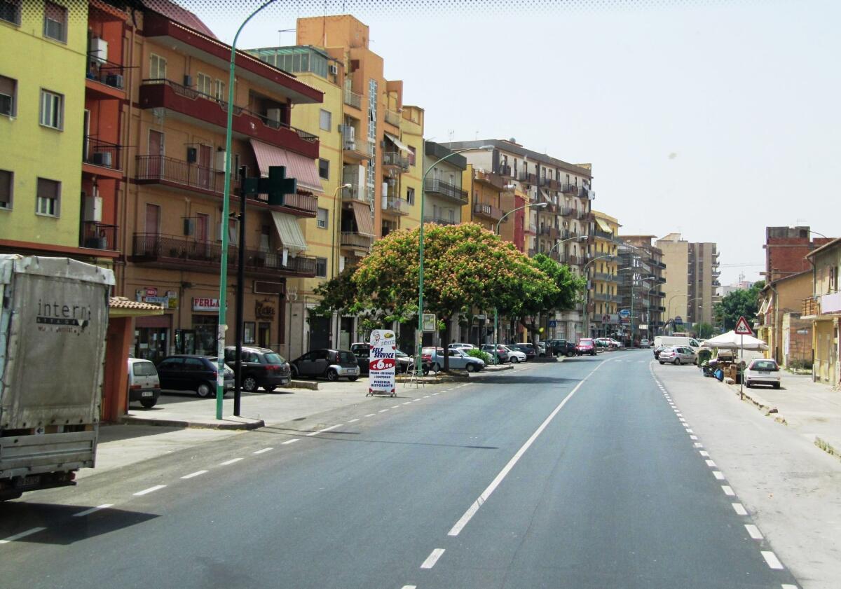 Cantiere di via Venezia: minacce e lavori rallentati - 