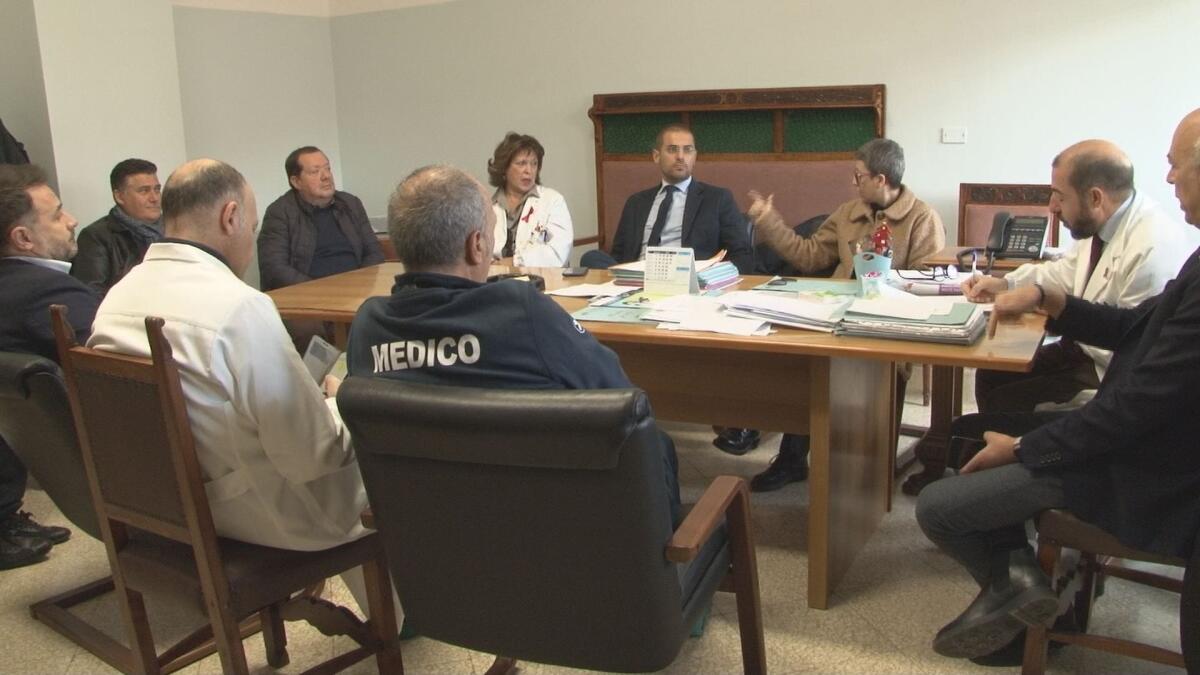 Per &#8216;salvare&#8217; l&#8217;ospedale un piccolo esercito di giovani medici - 
