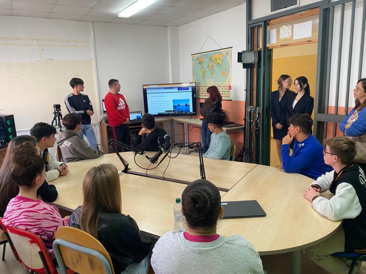 Scambio di esperienze a scuola - 