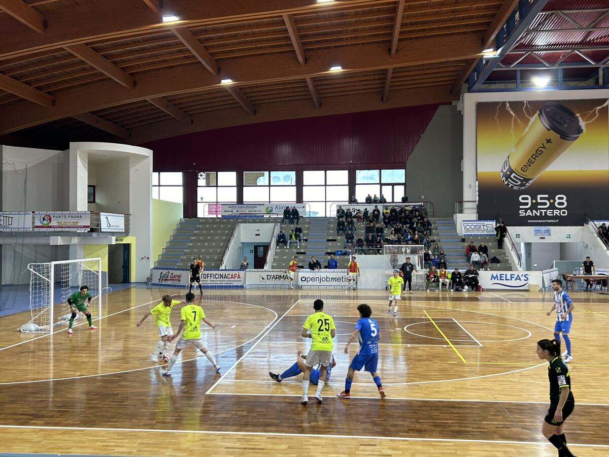 Futsal, Serie B: il Gela a caccia del primo successo ospita domani il Bovalino - 