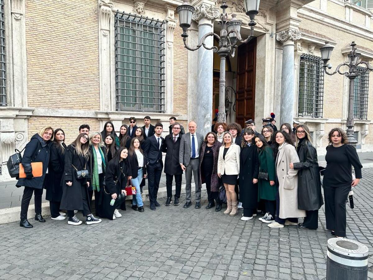 Una delegazione del Liceo Classico ha visitato il Senato -