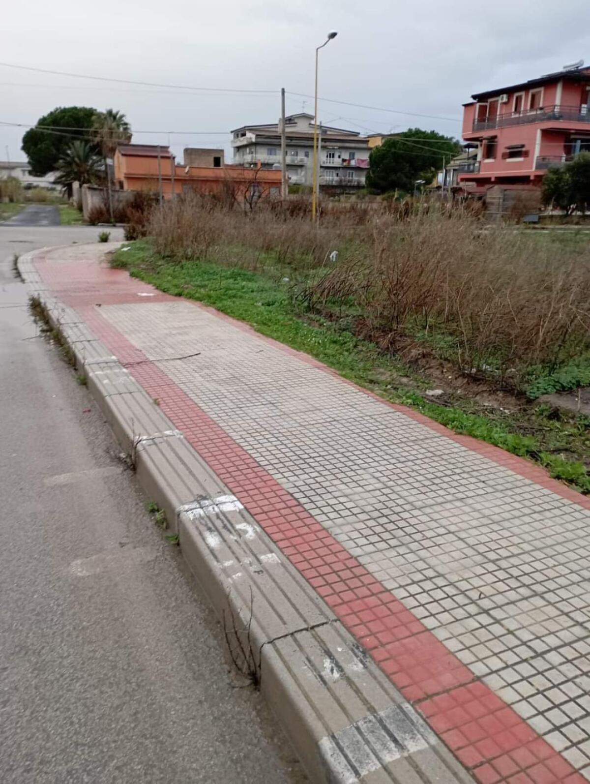 Pulizia a Marchitello ma chi controlla il mercato del martedì? - 