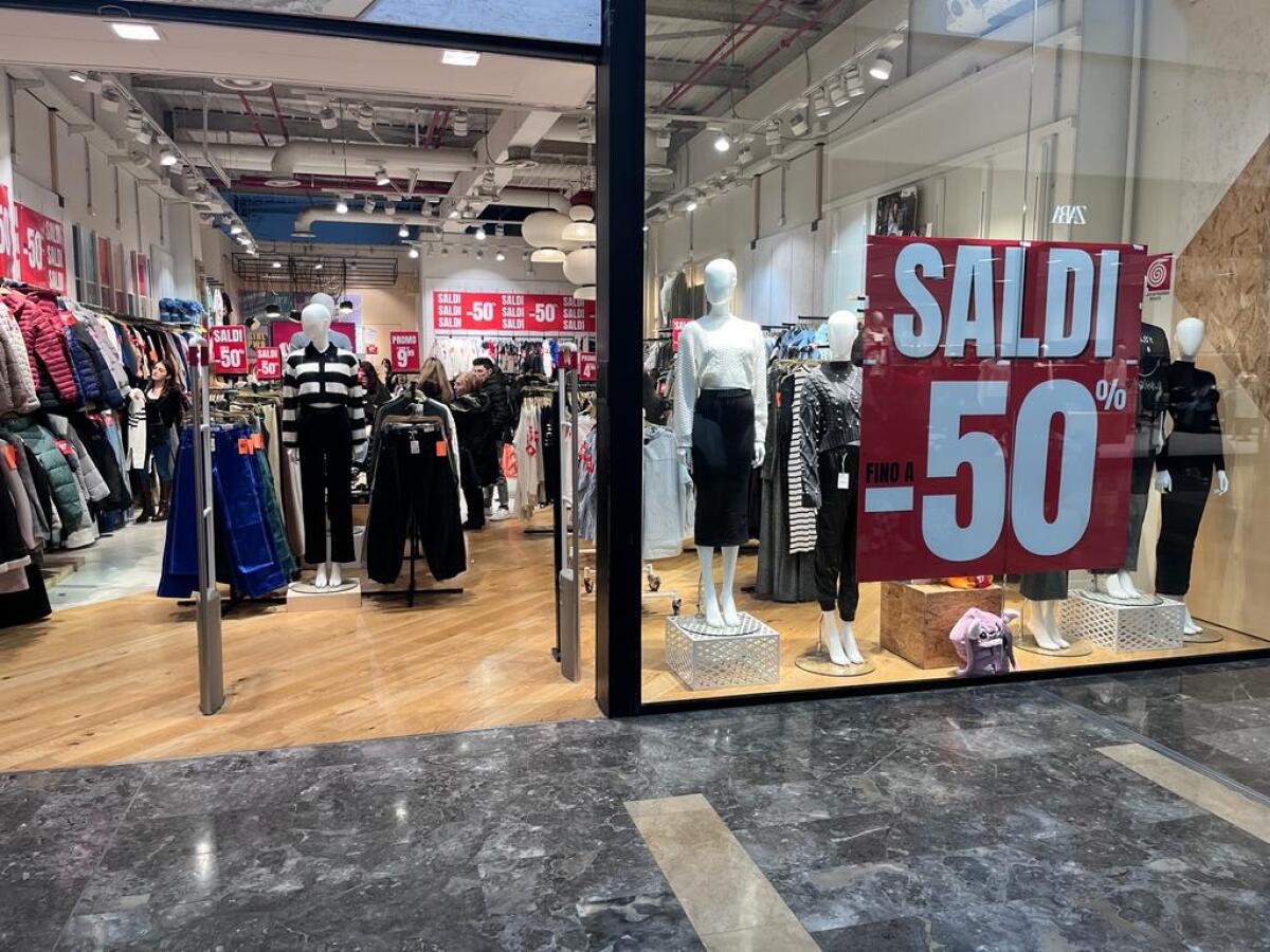 Confimprese: “Saldi avvio boom. Ma si prevede un  trend al ribasso” - 