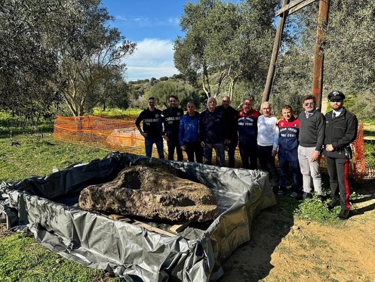 Recuperato nel mare di Agrigento un decoro del tempio di Zeus - 