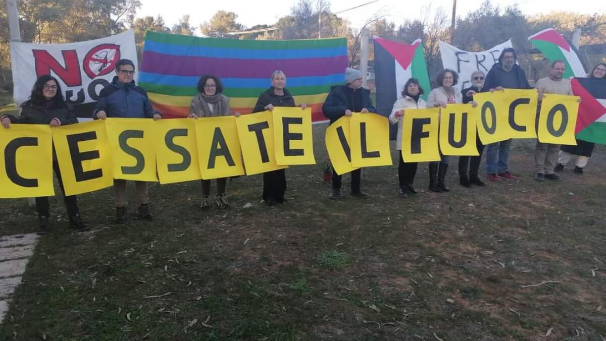 Manifestazione a Niscemi:donne no Muos contro la guerra - 