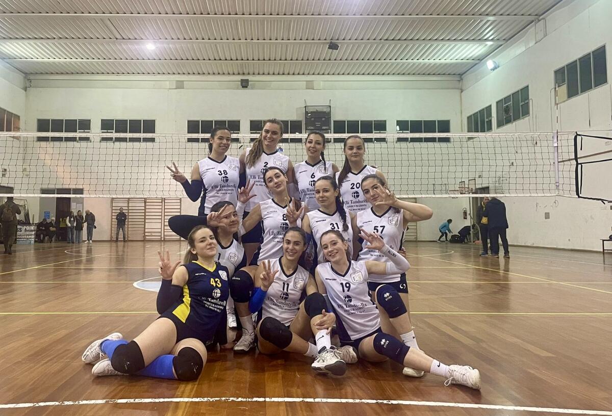 Volley Gela rullo compressore: sei vittorie su sei e playoff già in cassaforte  - 