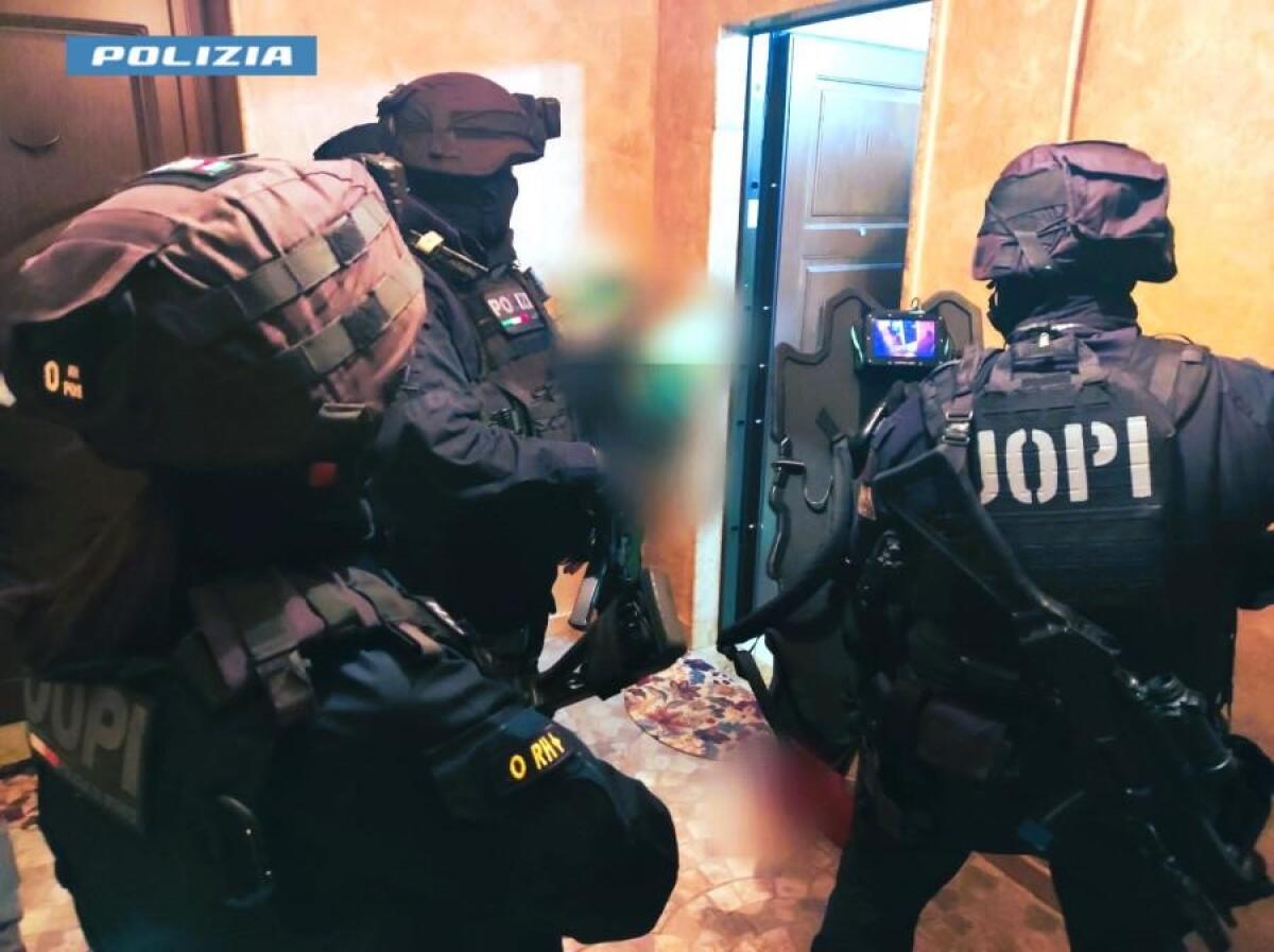 Mafia: maxi blitz nel Nisseno con 55 arresti -
