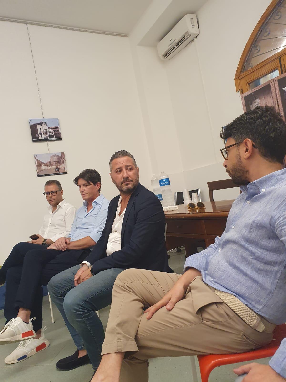 FdI agli autonomisti:”se hanno proposte le portino al tavolo dei partiti del centrodestra” -