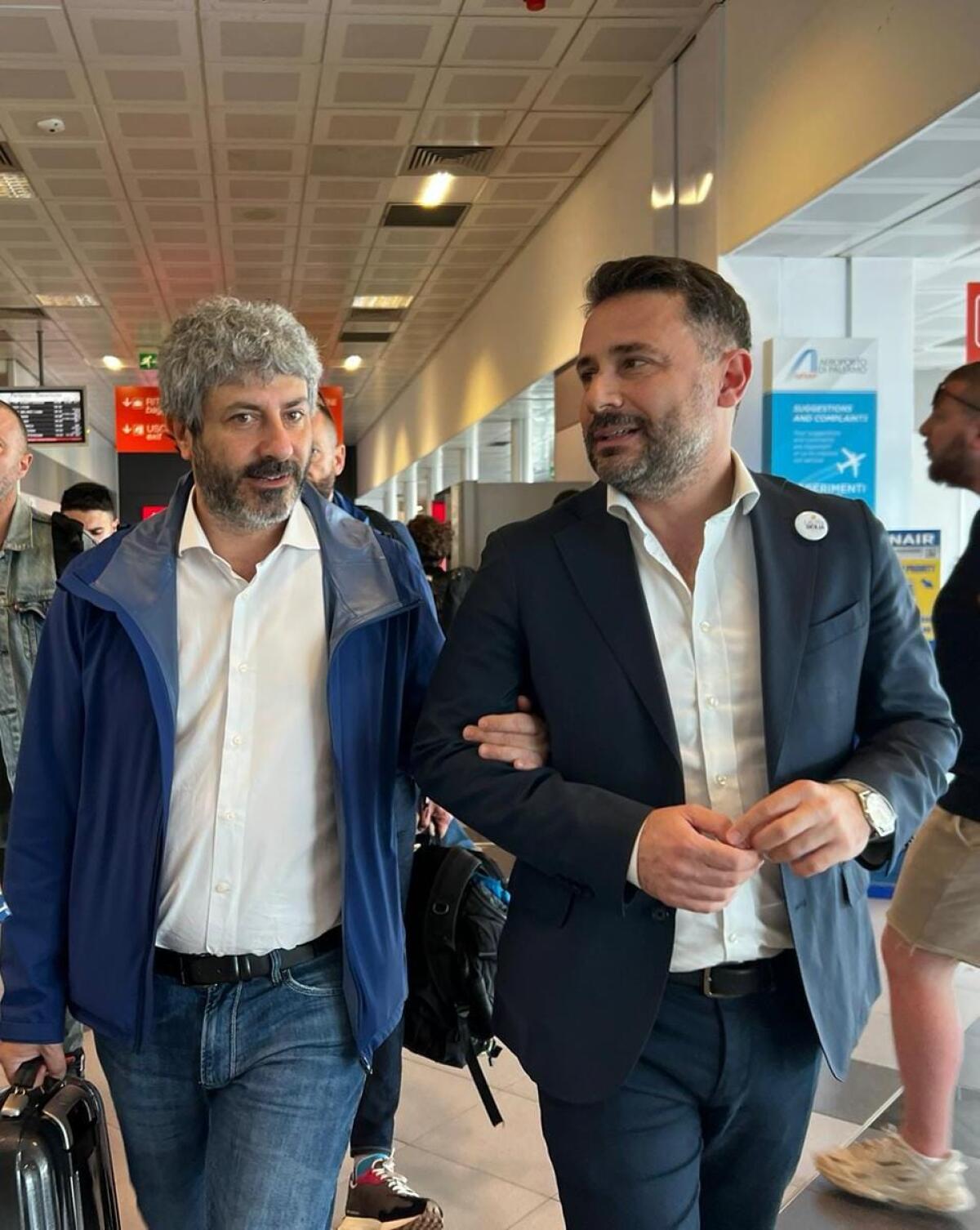 Due giorni in Sicilia con tappa a Gela per Roberto Fico -