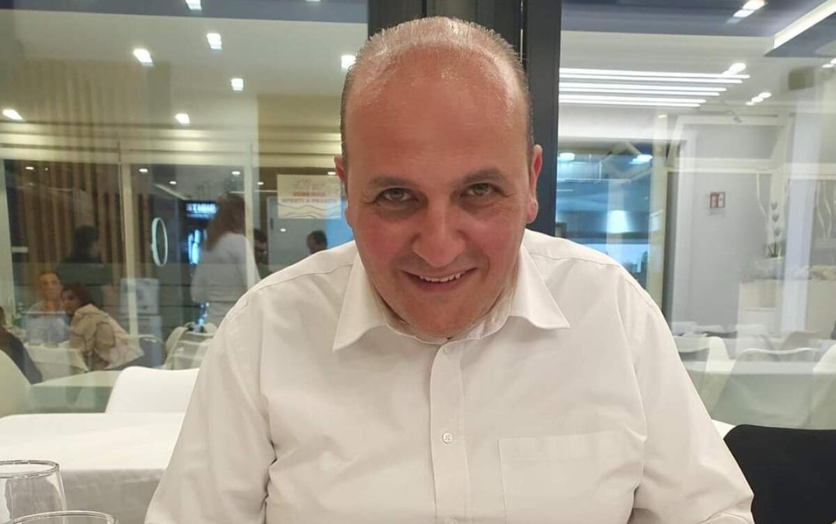 Franzone snobba l&#8217;appello all&#8217;unità lanciato da Di Stefano - 