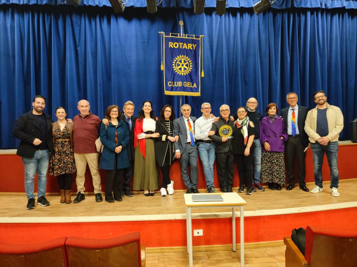 Con uno spettacolo teatrale raccolti fondi per la Rotary foundation - 