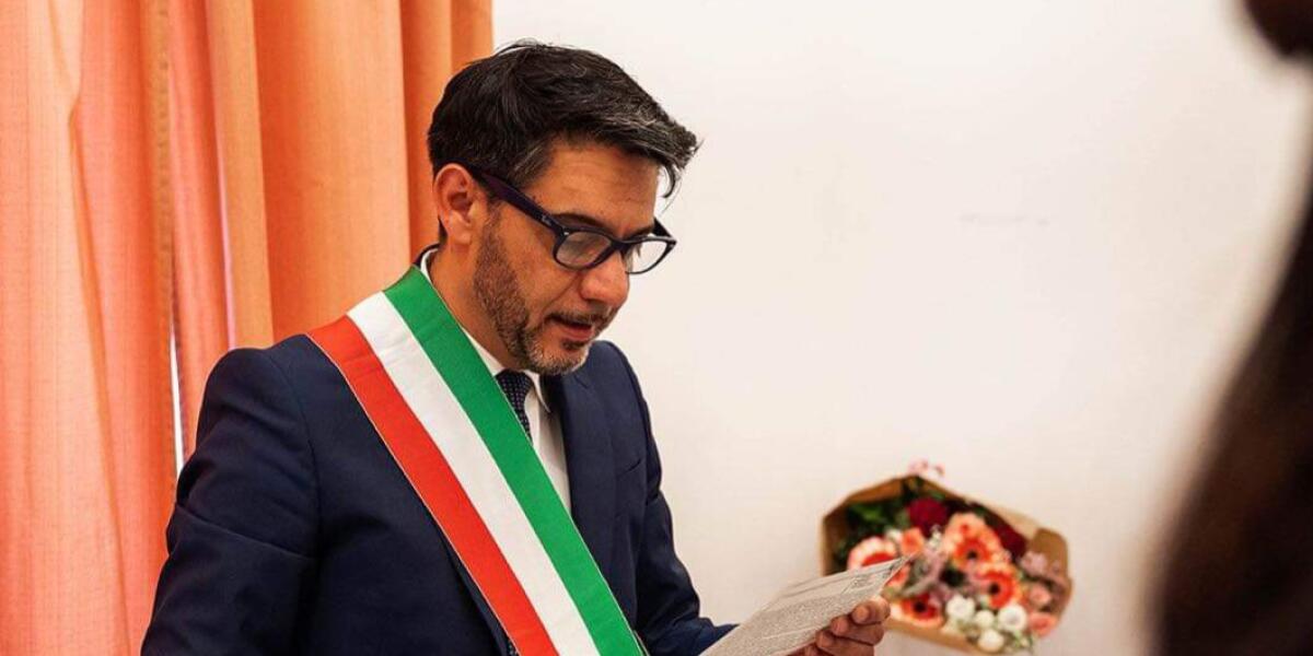 Colpi di pistola all&#8217;auto del sindaco Letizia: solidarietà dei sindacati - 