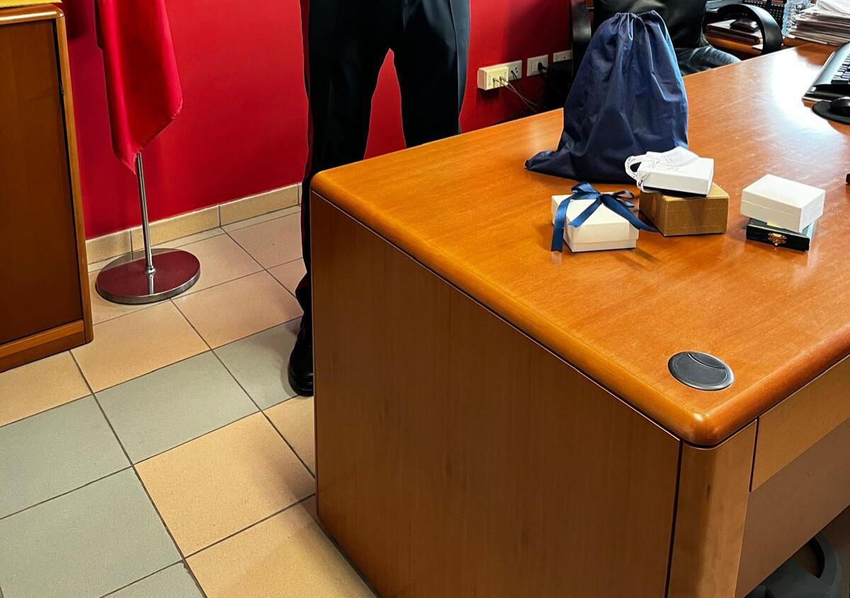 Stanati i ladri della gioielleria -