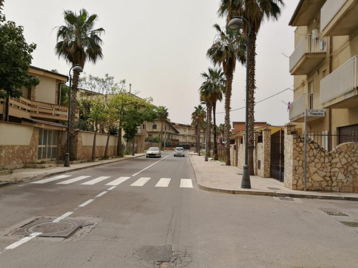 Nuova segnaletica orizzontale a Settefarine - 