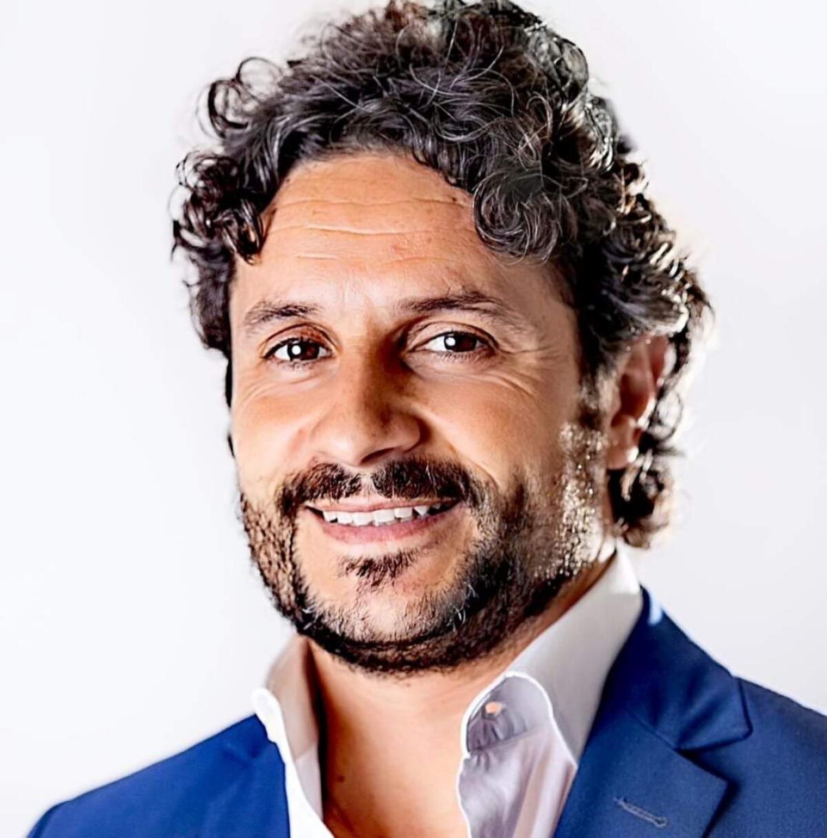 Totò Scerra indica 4 assessori e 2 sono donne -