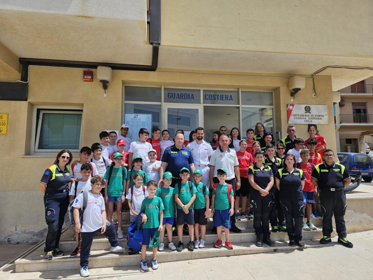 I ragazzi del “Campus anch’io sono la protezione civile” incontrano le Forze dell’Ordine -