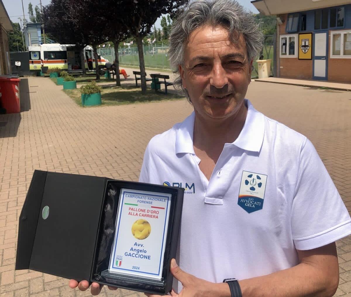 Campionato nazionale forense: pallone d’oro alla carriera per Angelo Gaccione - 
