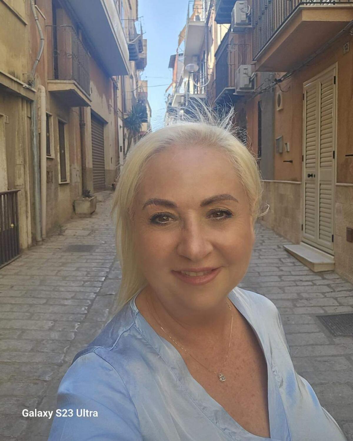 Confronto tra i 2 candidati:Cosentino lo vuole fare in piazza - 