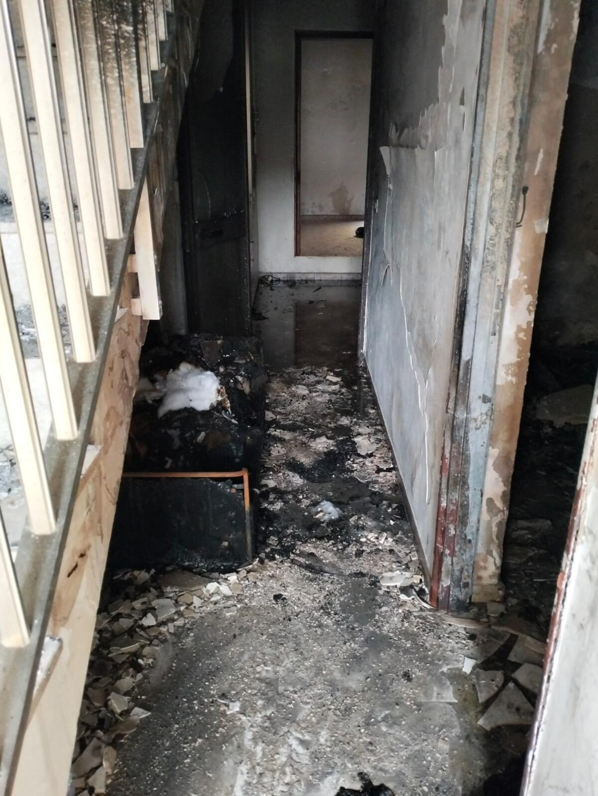 Incendio casa a Vittoria, c’è una vittima -