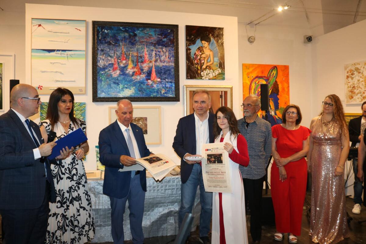 Successo per la biennale internazionale “L’arte senza confini nel cuore del Barocco” -