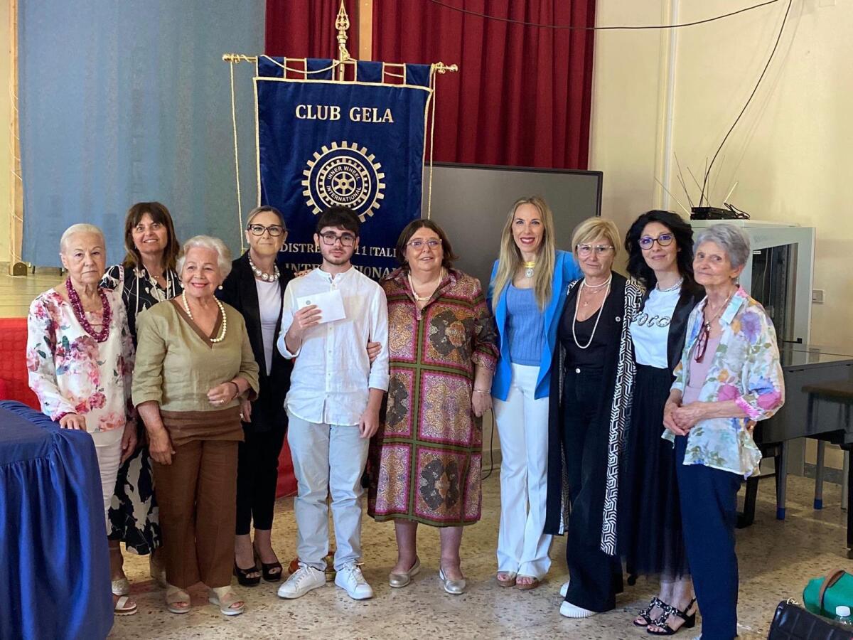L’Inner Wheel assegna riconoscimenti a due studenti -