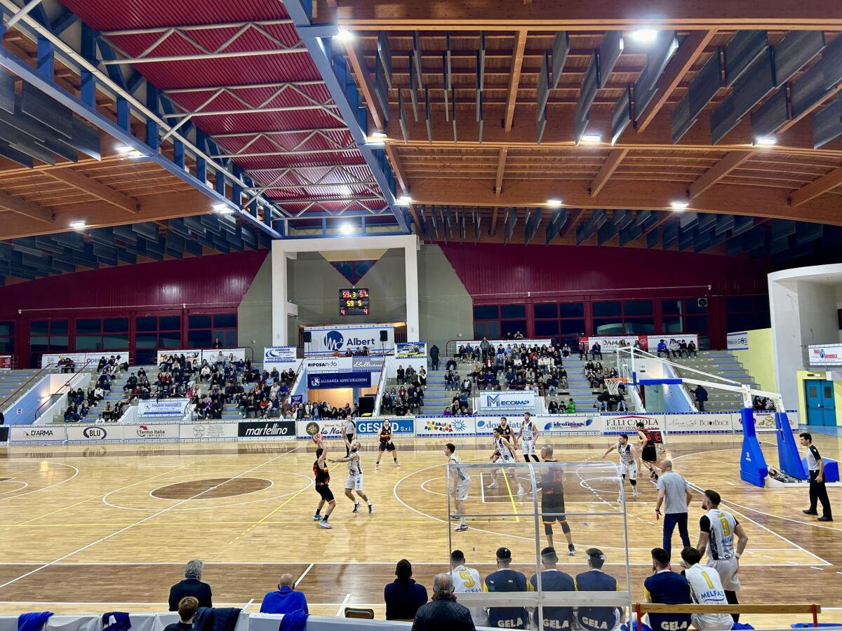 Basket Gela, effettuata l’iscrizione in C: venti giorni per salvare la società -